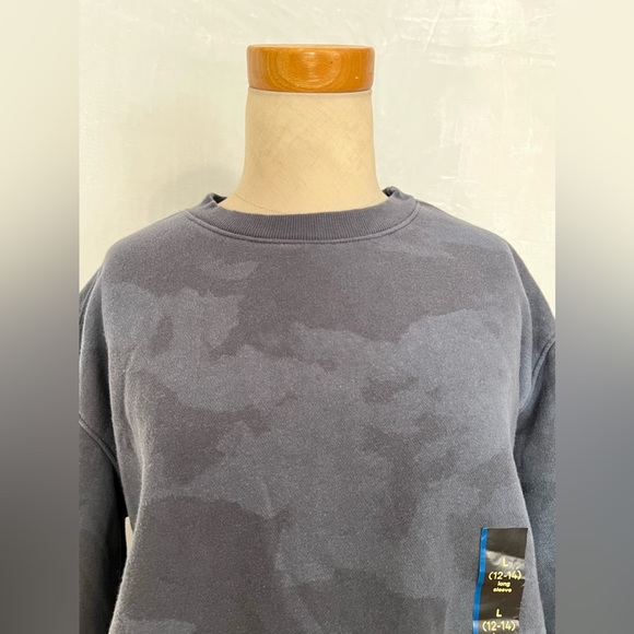 Art Class - Picture 2 of 5